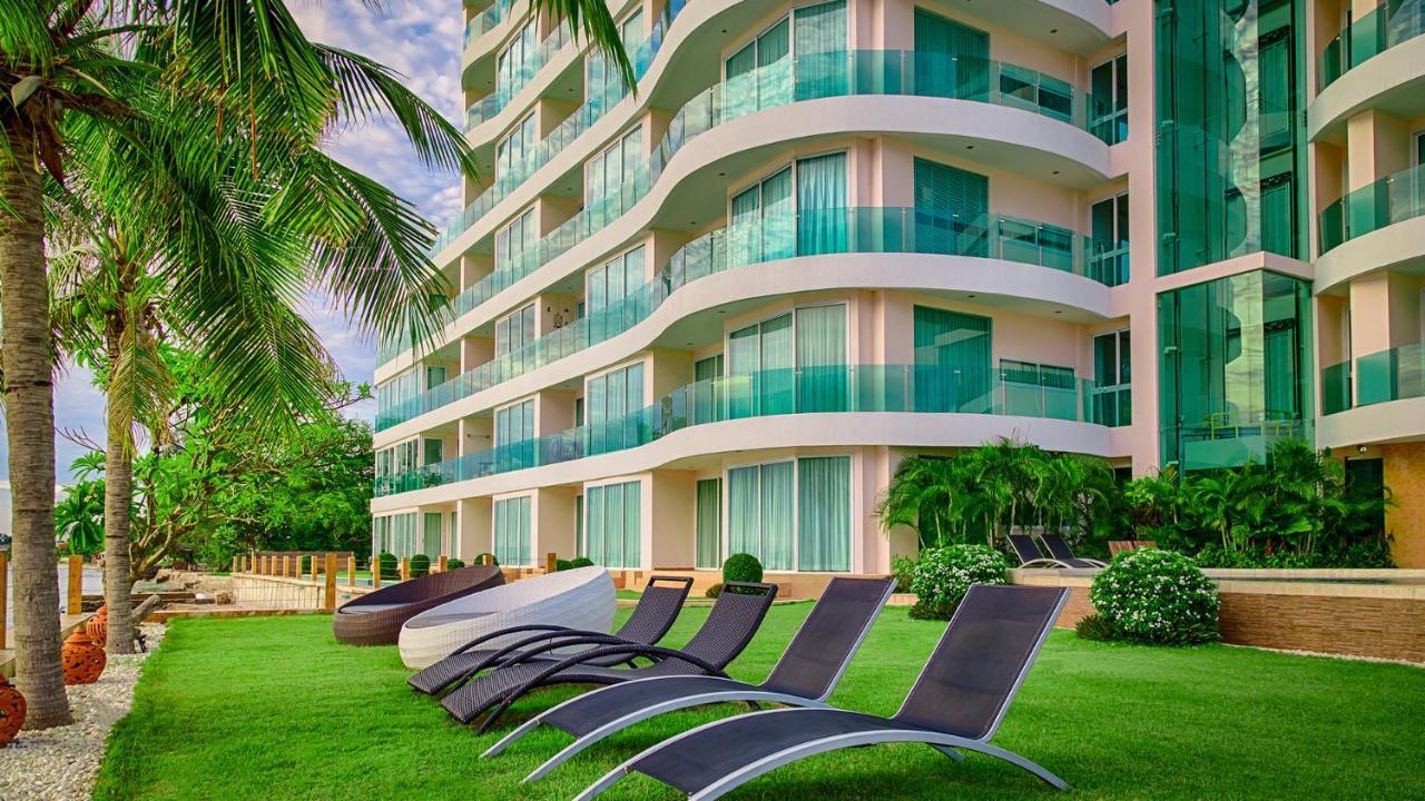 Paradise Ocean View Beach Front Condominium In Pattaya Bang Lamung Exterior foto